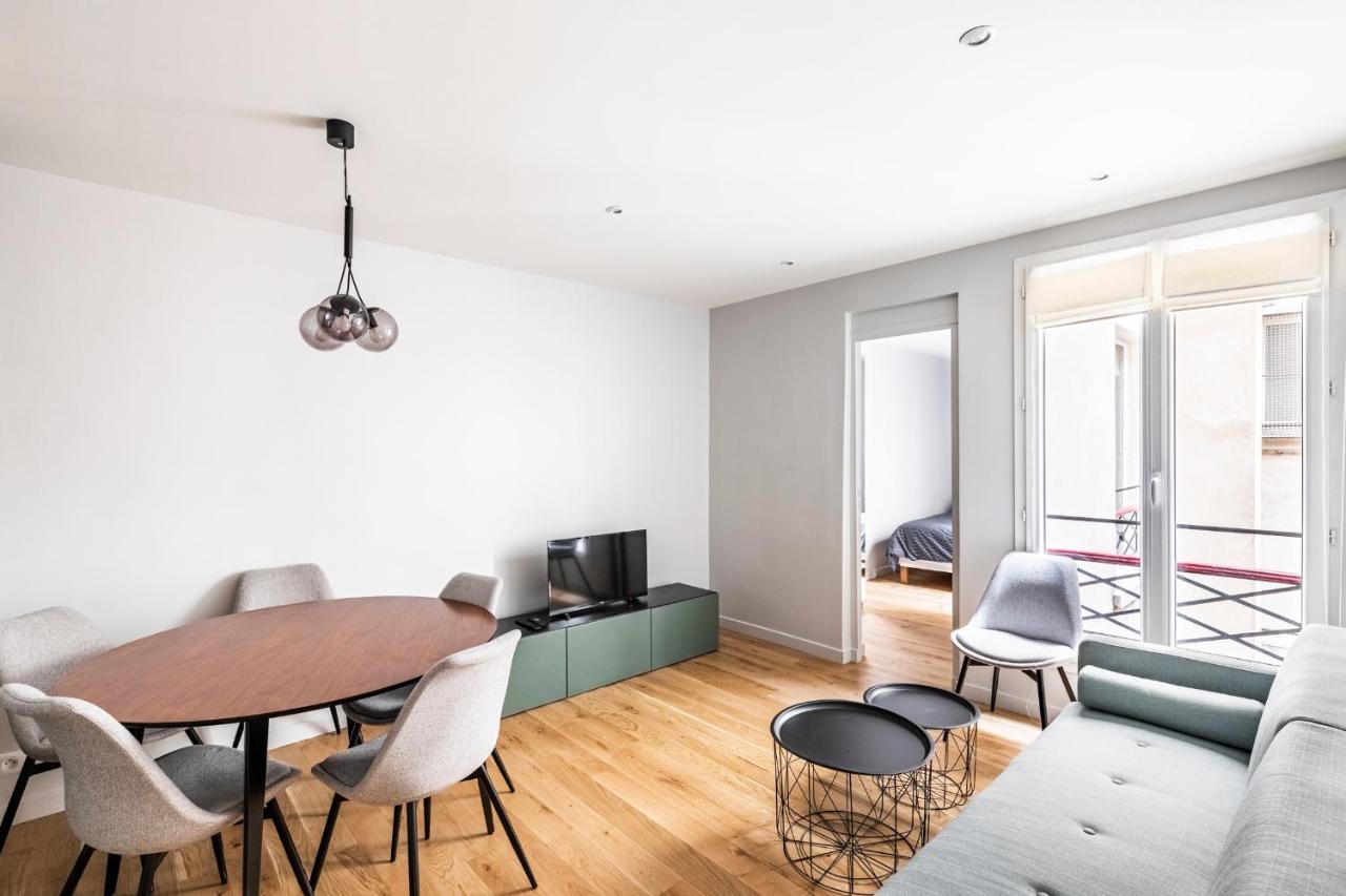 127 St Dom - Emplacement Parfait - Paris 7Eme Bagian luar foto